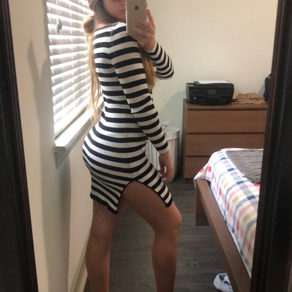 Dress!! - Picture 2 of 2